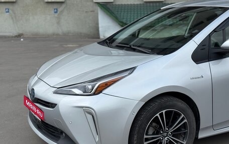 Toyota Prius IV XW50, 2020 год, 2 150 000 рублей, 9 фотография