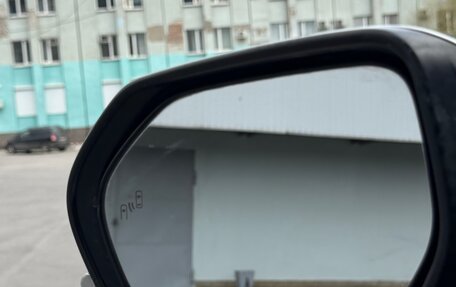 Toyota Prius IV XW50, 2020 год, 2 150 000 рублей, 23 фотография
