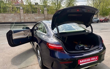 Mercedes-Benz E-Класс, 2018 год, 4 100 000 рублей, 9 фотография