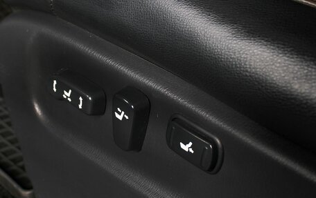 Nissan Patrol, 2013 год, 2 259 000 рублей, 19 фотография