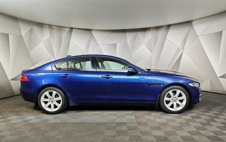 Jaguar XE I рестайлинг, 2016 год, 1 893 000 рублей, 6 фотография