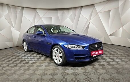 Jaguar XE I рестайлинг, 2016 год, 1 893 000 рублей, 3 фотография