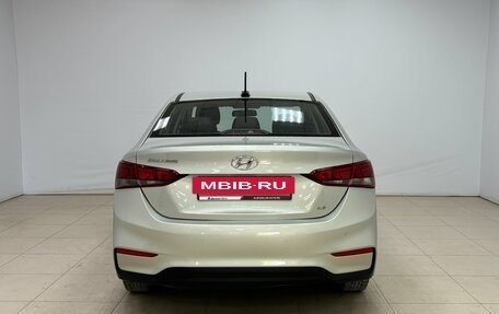 Hyundai Solaris II рестайлинг, 2018 год, 1 444 000 рублей, 8 фотография