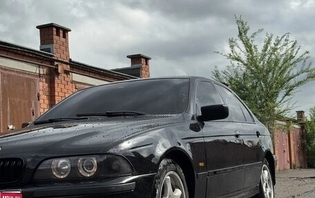 BMW 5 серия, 1999 год, 355 000 рублей, 1 фотография