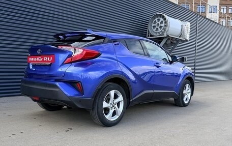 Toyota C-HR I рестайлинг, 2019 год, 2 550 000 рублей, 2 фотография