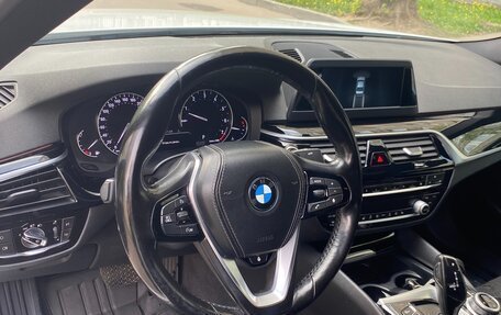 BMW 5 серия, 2017 год, 2 600 000 рублей, 3 фотография