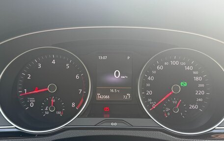 Volkswagen Passat B8 рестайлинг, 2015 год, 1 850 000 рублей, 16 фотография