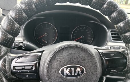KIA Rio IV, 2018 год, 1 250 000 рублей, 14 фотография