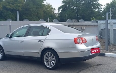 Volkswagen Passat B6, 2005 год, 605 000 рублей, 2 фотография