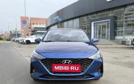 Hyundai Solaris II рестайлинг, 2022 год, 1 625 000 рублей, 2 фотография