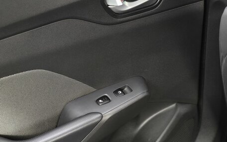 Hyundai Solaris II рестайлинг, 2022 год, 1 625 000 рублей, 9 фотография