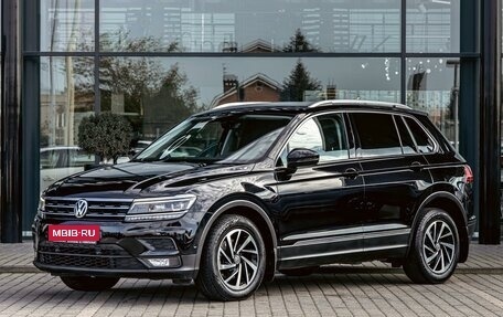 Volkswagen Tiguan II, 2019 год, 2 545 000 рублей, 1 фотография