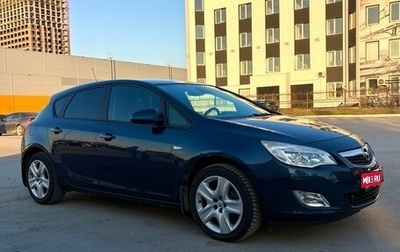 Opel Astra J, 2011 год, 830 000 рублей, 1 фотография