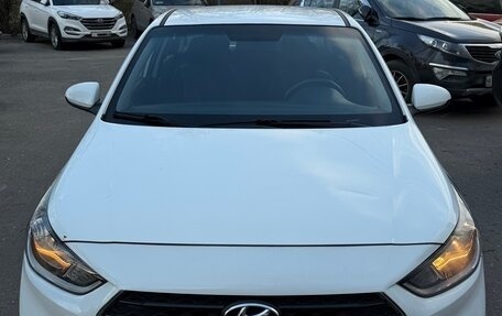 Hyundai Solaris II рестайлинг, 2019 год, 870 000 рублей, 2 фотография