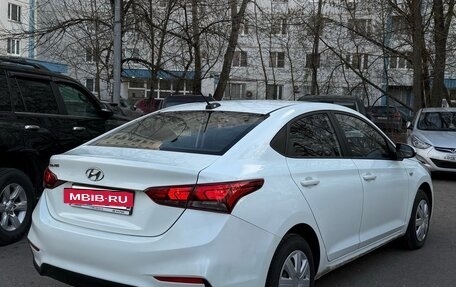 Hyundai Solaris II рестайлинг, 2019 год, 870 000 рублей, 4 фотография