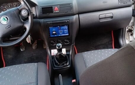 Skoda Octavia, 2005 год, 400 000 рублей, 8 фотография