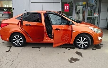 Hyundai Solaris II рестайлинг, 2014 год, 570 000 рублей, 4 фотография