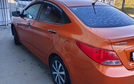 Hyundai Solaris II рестайлинг, 2014 год, 570 000 рублей, 27 фотография