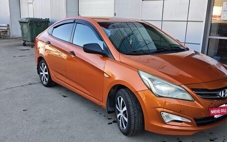 Hyundai Solaris II рестайлинг, 2014 год, 570 000 рублей, 33 фотография