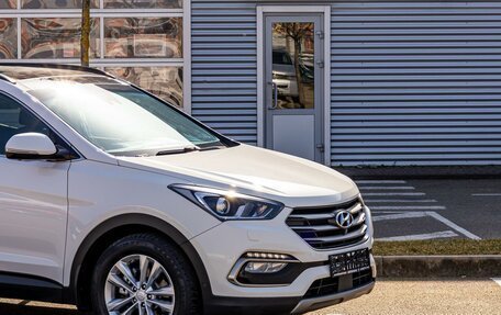 Hyundai Santa Fe III рестайлинг, 2018 год, 1 695 000 рублей, 8 фотография