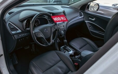 Hyundai Santa Fe III рестайлинг, 2018 год, 1 695 000 рублей, 13 фотография