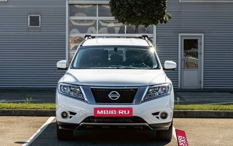 Nissan Pathfinder, 2016 год, 1 395 000 рублей, 2 фотография