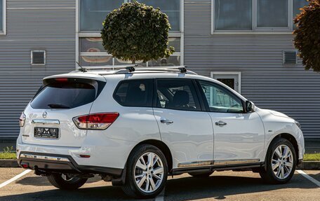 Nissan Pathfinder, 2016 год, 1 395 000 рублей, 6 фотография