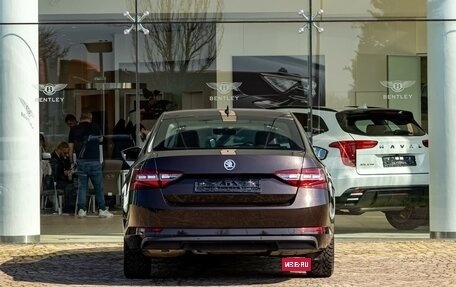 Skoda Superb III рестайлинг, 2018 год, 1 735 000 рублей, 5 фотография