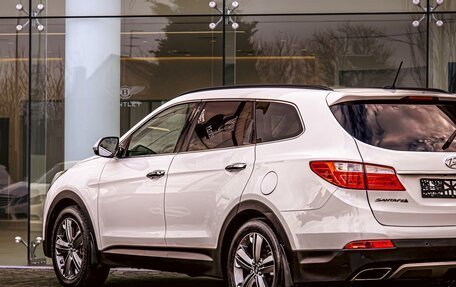 Hyundai Santa Fe III рестайлинг, 2015 год, 1 795 000 рублей, 8 фотография