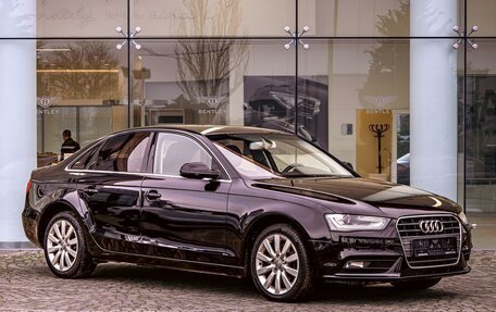 Audi A4, 2015 год, 1 295 000 рублей, 3 фотография