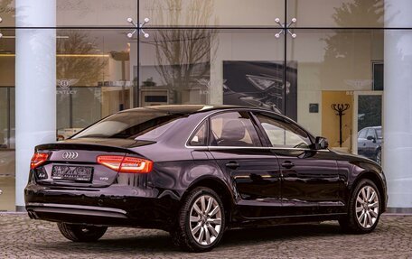 Audi A4, 2015 год, 1 295 000 рублей, 6 фотография