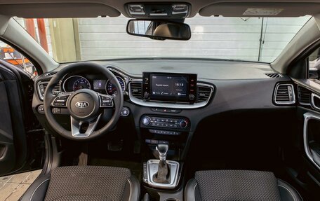 KIA cee'd III, 2020 год, 1 625 000 рублей, 16 фотография