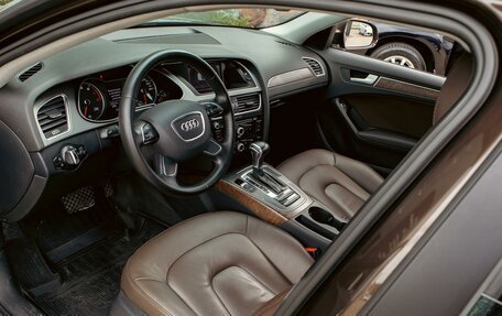Audi A4, 2015 год, 1 275 000 рублей, 13 фотография