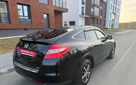 Honda Crosstour I рестайлинг, 2011 год, 1 199 000 рублей, 19 фотография
