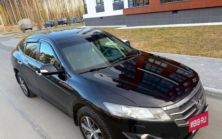 Honda Crosstour I рестайлинг, 2011 год, 1 199 000 рублей, 22 фотография