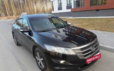 Honda Crosstour I рестайлинг, 2011 год, 1 199 000 рублей, 16 фотография