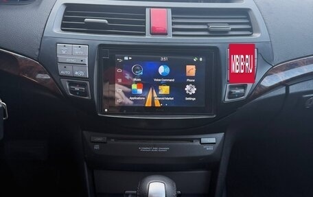 Honda Crosstour I рестайлинг, 2011 год, 1 199 000 рублей, 26 фотография