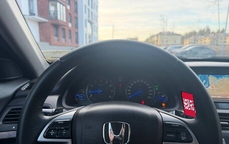 Honda Crosstour I рестайлинг, 2011 год, 1 199 000 рублей, 27 фотография