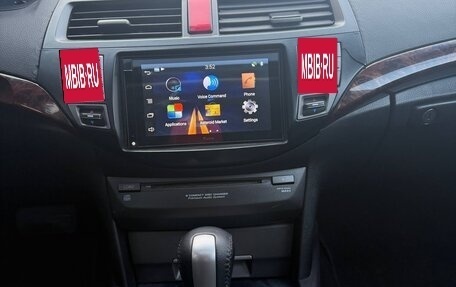 Honda Crosstour I рестайлинг, 2011 год, 1 199 000 рублей, 32 фотография