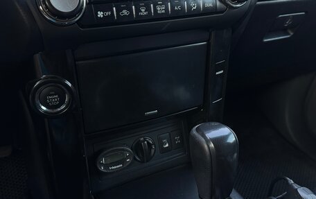Toyota Land Cruiser Prado 150 рестайлинг 2, 2013 год, 3 400 000 рублей, 9 фотография