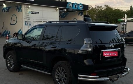 Toyota Land Cruiser Prado 150 рестайлинг 2, 2013 год, 3 400 000 рублей, 4 фотография