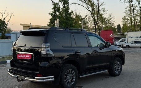 Toyota Land Cruiser Prado 150 рестайлинг 2, 2013 год, 3 400 000 рублей, 3 фотография