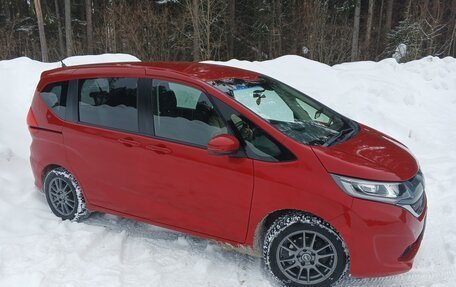 Honda Freed II, 2018 год, 1 550 000 рублей, 10 фотография