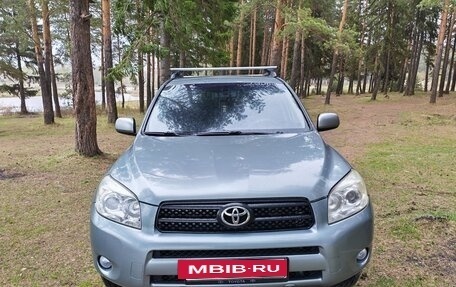 Toyota RAV4, 2007 год, 1 190 000 рублей, 2 фотография