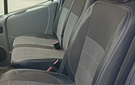 Opel Vivaro A рестайлинг, 2006 год, 1 000 000 рублей, 9 фотография