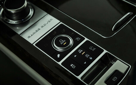 Land Rover Range Rover IV рестайлинг, 2014 год, 2 989 989 рублей, 21 фотография