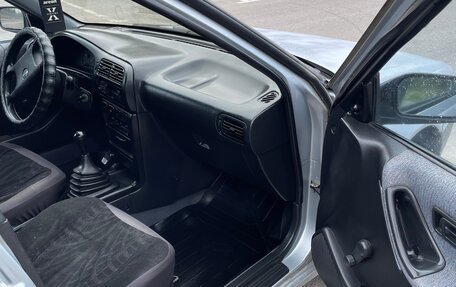 Nissan Sunny N14, 1991 год, 180 000 рублей, 7 фотография