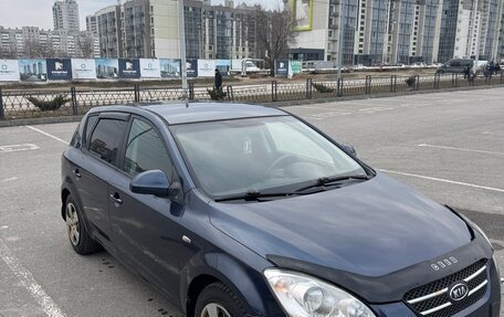 KIA cee'd I рестайлинг, 2008 год, 410 000 рублей, 2 фотография