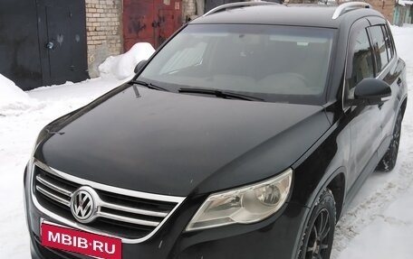 Volkswagen Tiguan I, 2010 год, 850 000 рублей, 3 фотография