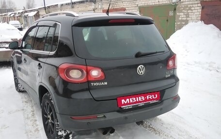 Volkswagen Tiguan I, 2010 год, 850 000 рублей, 5 фотография